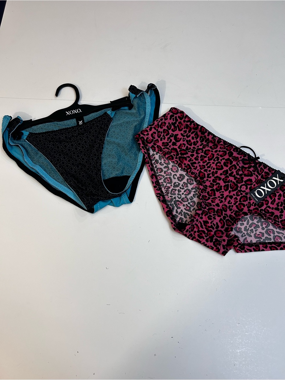 XOXO Girls' Hot Pink Leopard Print & Teal Panties
